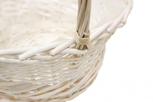 White cup basket s/3